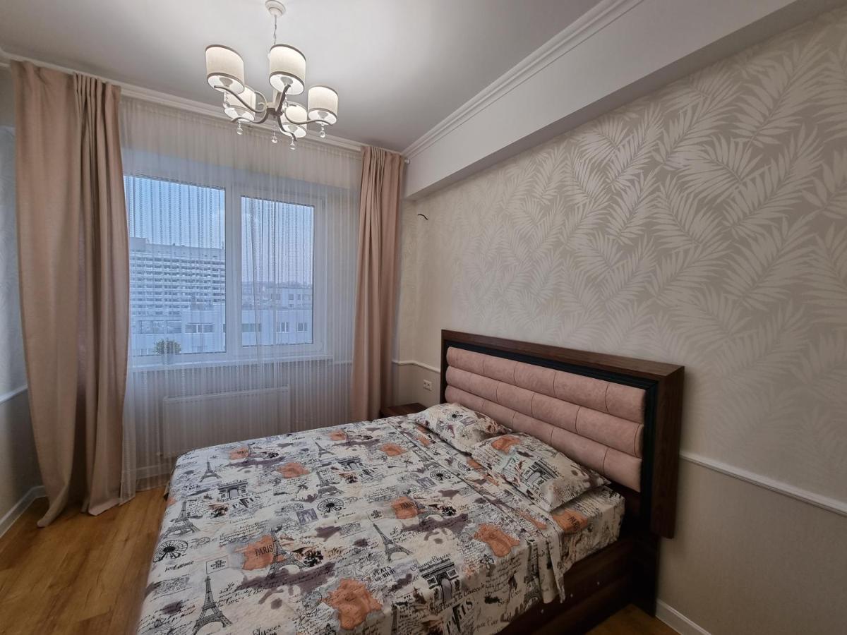 Luxury Best Grand New Apartaments Ultra Central Chisinau Exterior photo