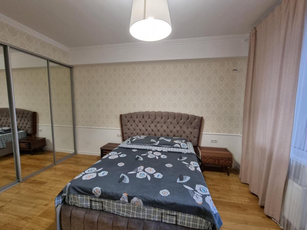 Luxury Best Grand New Apartaments Ultra Central Chisinau Exterior photo